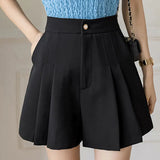 Solid Color Pleated Shorts